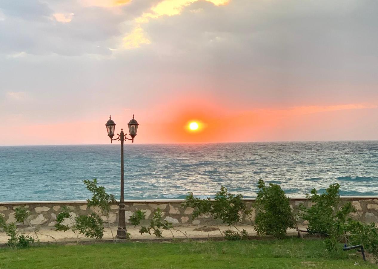 Amazing Beach View In Ras Sudr راس سدر Ras Sedr Raʼs Matārimah Extérieur photo